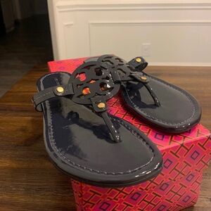 Tory Burch MILLER SANDAL patent leather